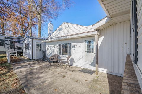 A home in Fredonia Twp