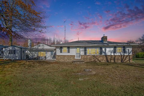 A home in Fredonia Twp