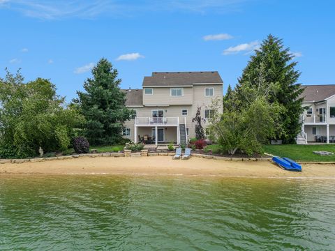 A home in Allendale Twp