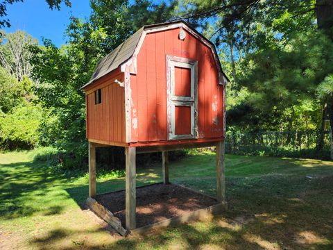 A home in Newton Twp