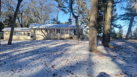 A home in Greenbush Twp