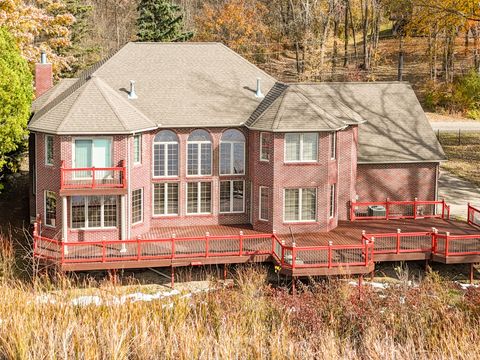 A home in Elba Twp