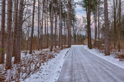 A home in Indianfields Twp