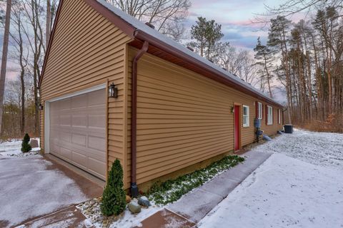 A home in Indianfields Twp