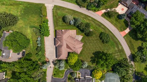 A home in Bloomfield Hills