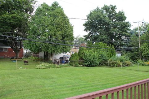 A home in Dearborn Heights