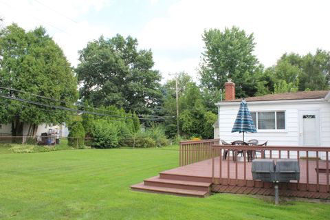 A home in Dearborn Heights