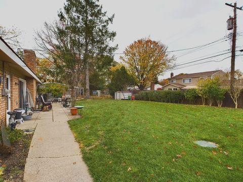 A home in Shelby Twp