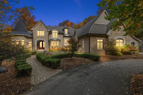 A home in Oakland Twp