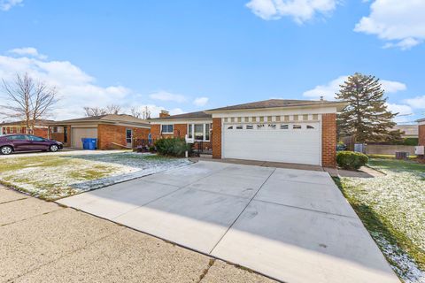 A home in Warren