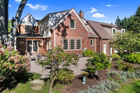 A home in Bloomfield Twp