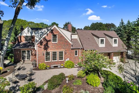 A home in Bloomfield Twp