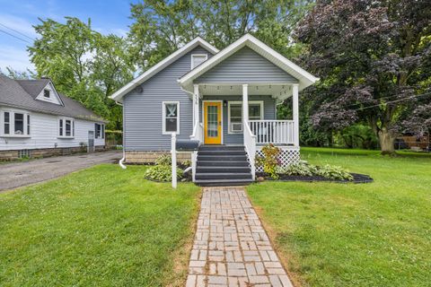 A home in Lake Orion Vlg