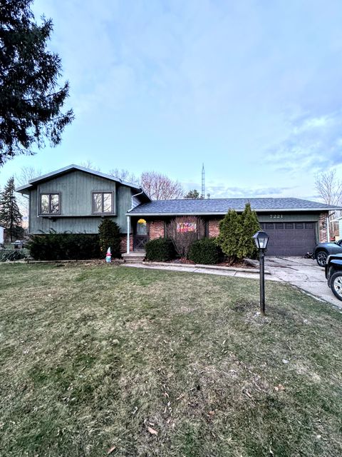 A home in Davison Twp