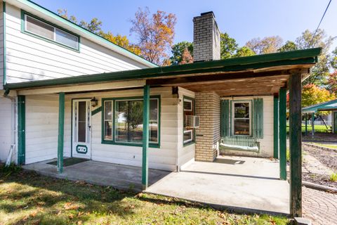 A home in Farmington Hills