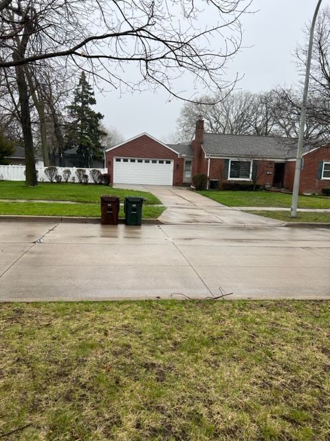 A home in Grosse Pointe Woods