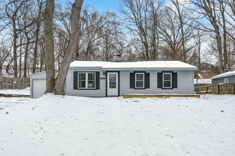 A home in Kalamazoo Twp