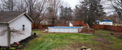 A home in Ravenna Twp