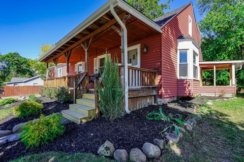 A home in Waterford Twp