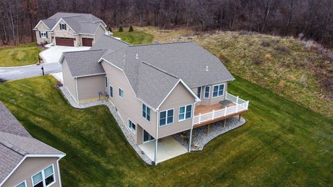 A home in Metamora Vlg