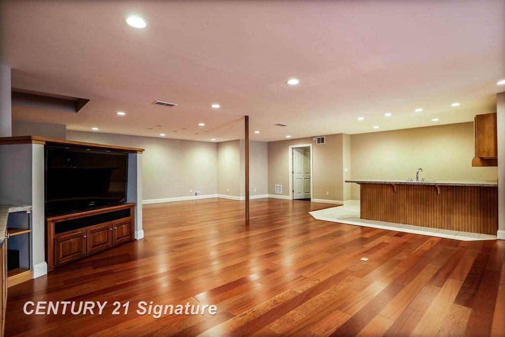 listing image 56