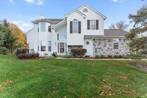 A home in Grosse Ile Twp