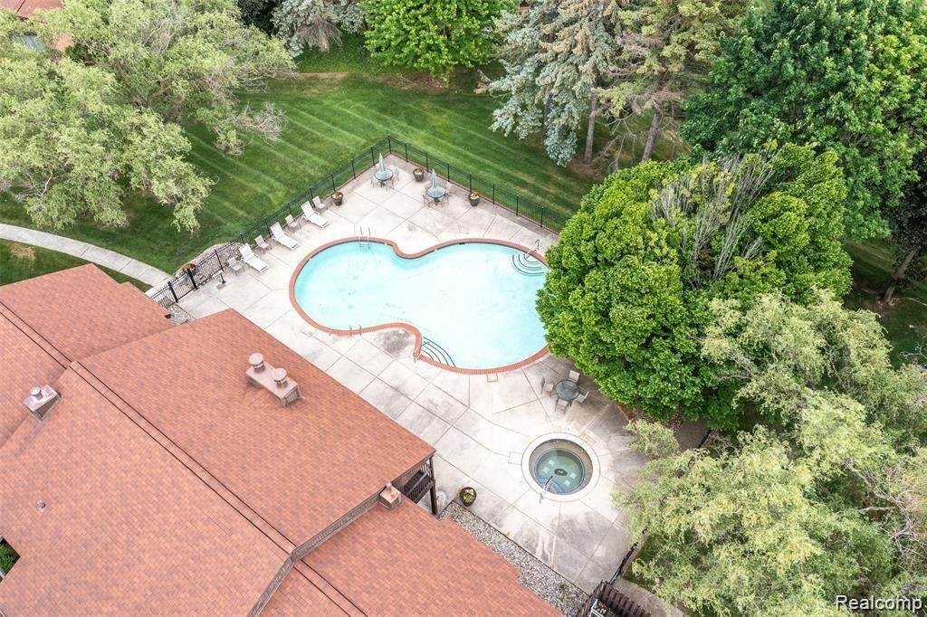 listing image 54