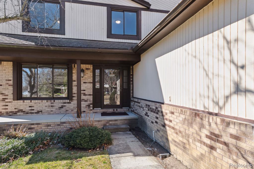 25567 BUCKMINSTER Drive