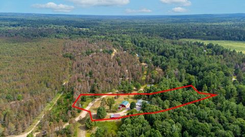 A home in GarfieldTownship_Kalkaska