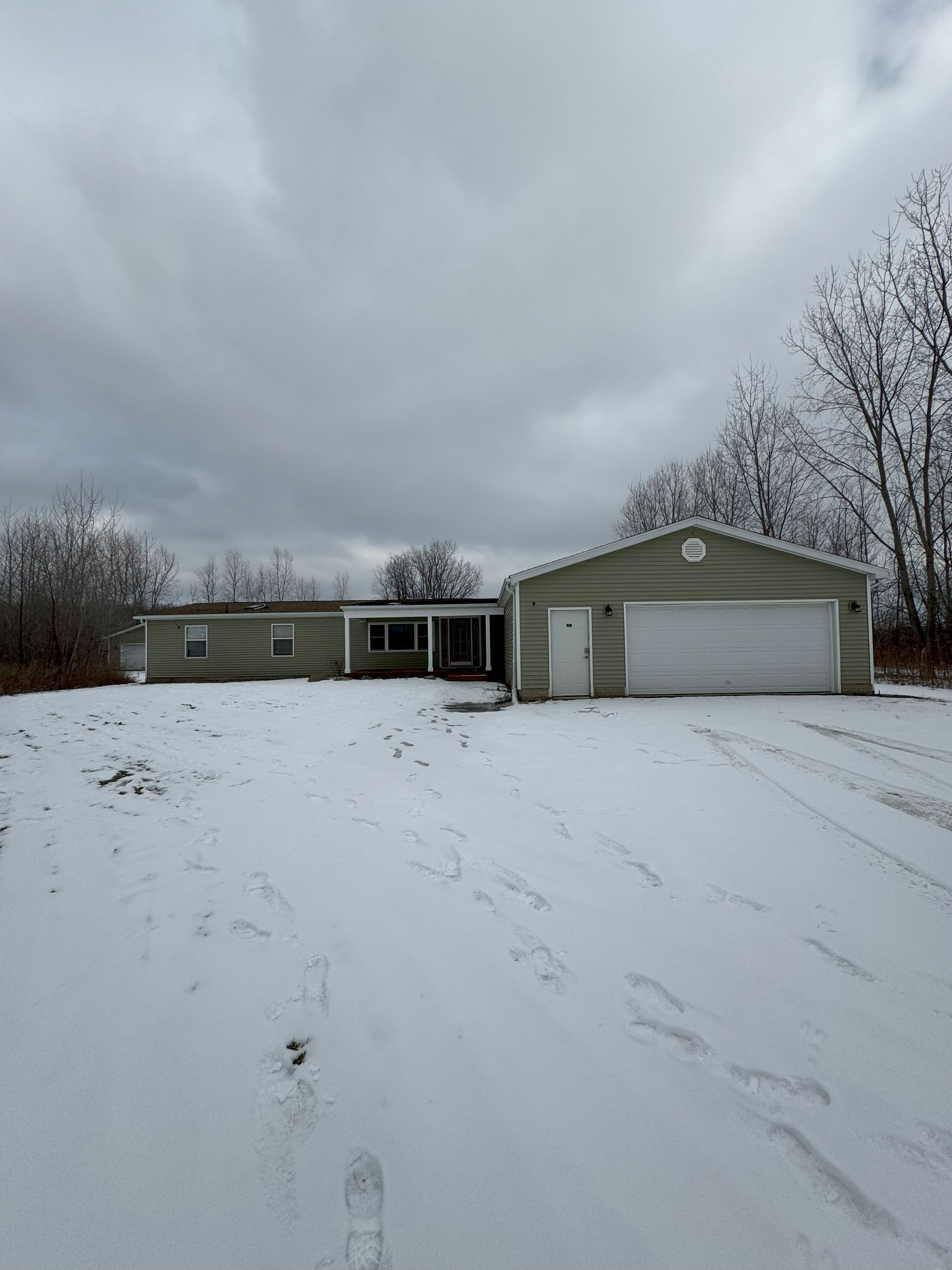 7198 SHERIDAN Road