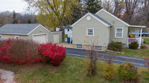 A home in Chikaming Twp