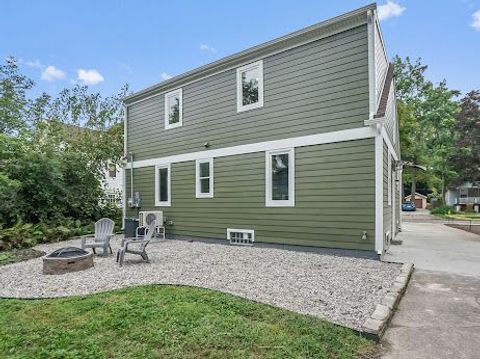 A home in Pleasant Ridge