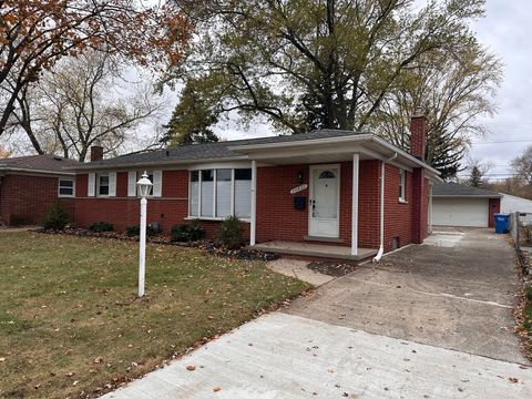 A home in Warren