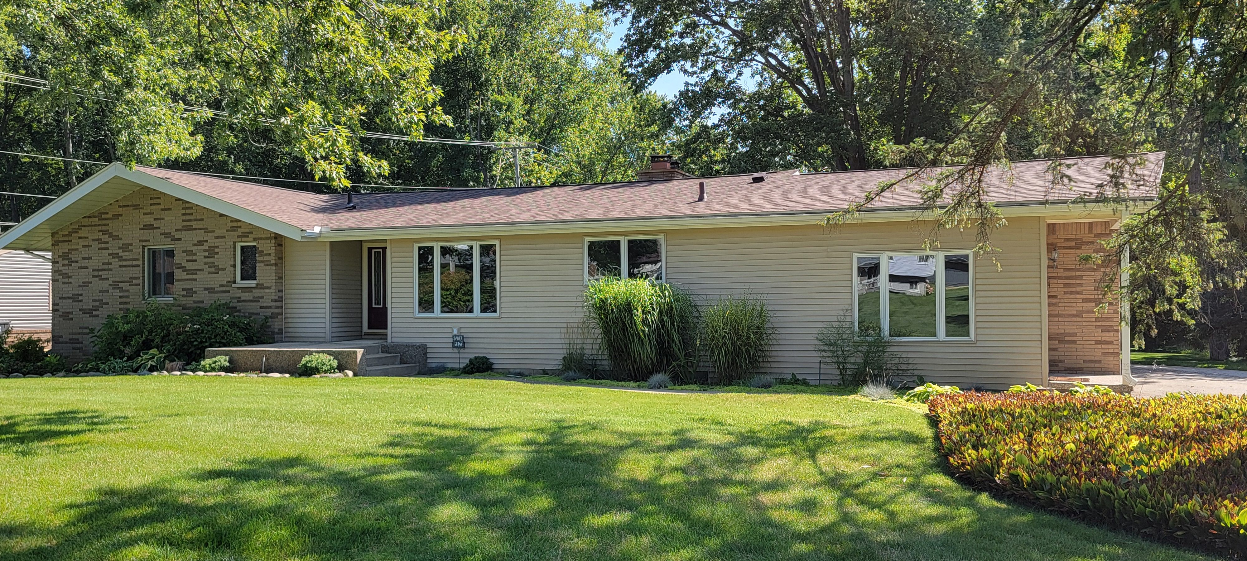 View Brighton Twp, MI 48114 house
