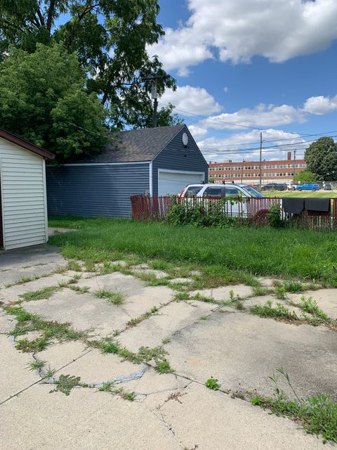 A home in Warren