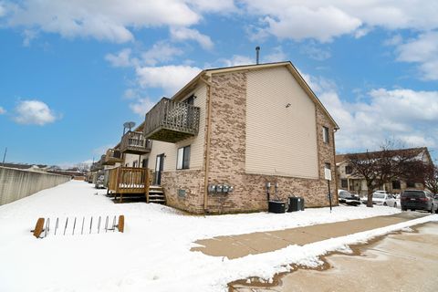 A home in RosevilleCity_Macomb