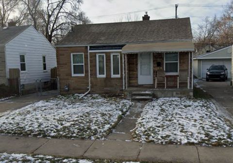 A home in Harper Woods