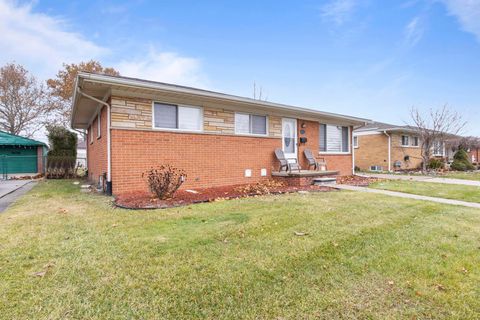 A home in Dearborn Heights