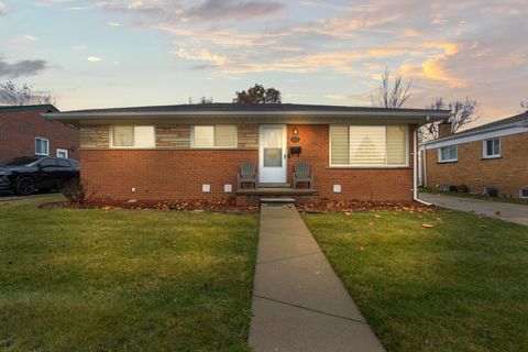 A home in Dearborn Heights