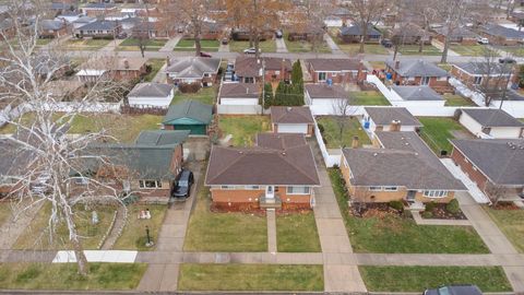 A home in Dearborn Heights