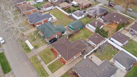 A home in Dearborn Heights