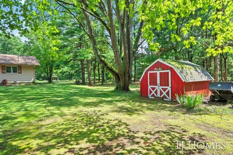 A home in Fruitland Twp