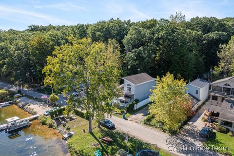 A home in Montcalm Twp