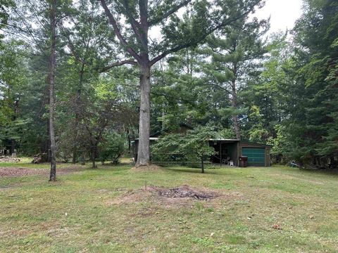 A home in Deep River Twp