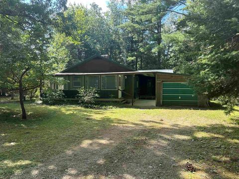 A home in Deep River Twp