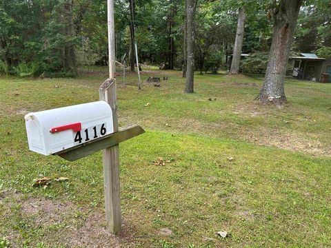 A home in Deep River Twp