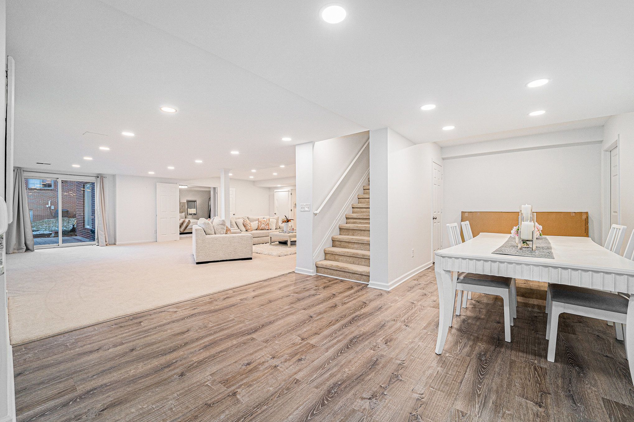 Rochester Hills, Michigan 48306, United States, 6 Bedrooms Bedrooms, ,6 BathroomsBathrooms,Residential,Pending,18649