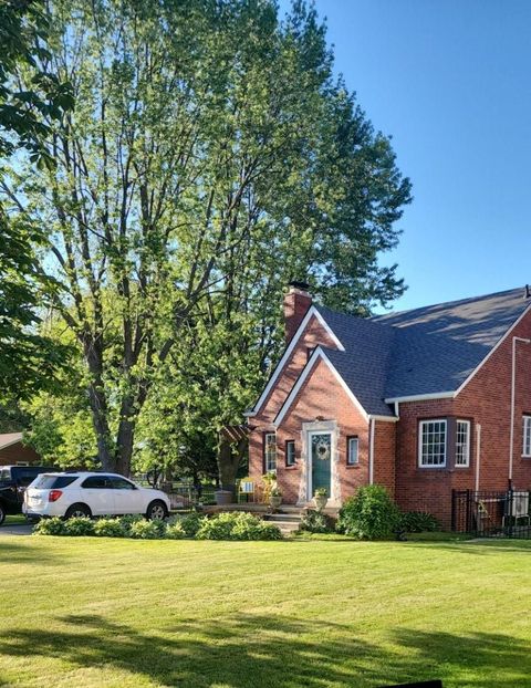 A home in Warren