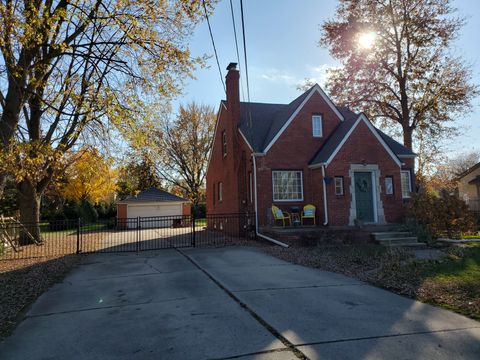 A home in Warren