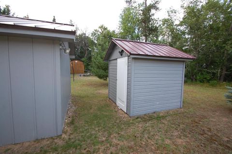 A home in Richfield Twp